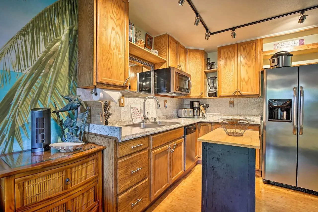 Great Location Downtown Kailua Kona, Beach And Pool Apartman Kailua-Kona